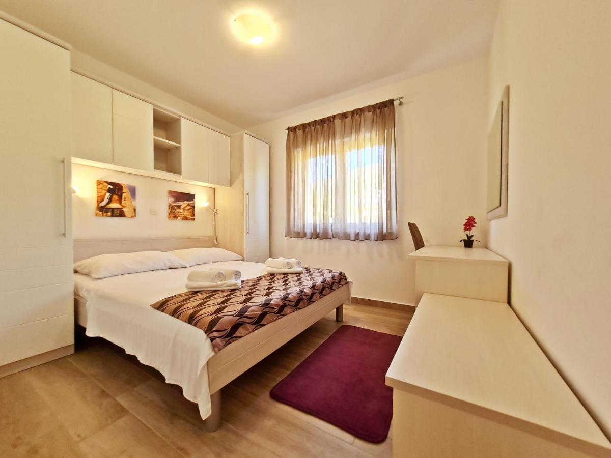 Ab Villa Podstrana Kültér fotó